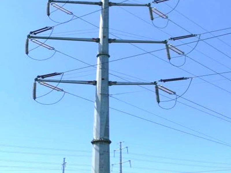 لحام أعمدة خط النقل