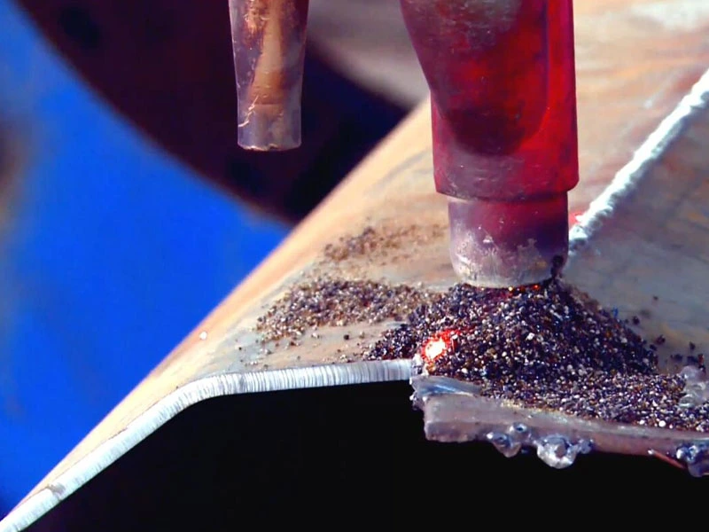 أقطاب كهرباء فولاذية