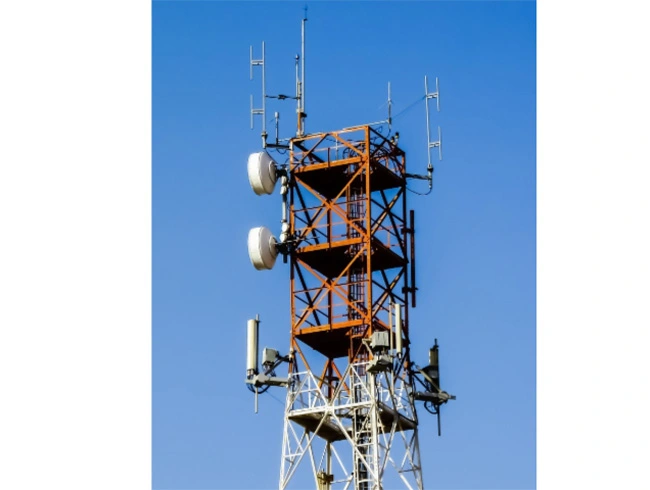 أبراج الراديو والتلفزيون